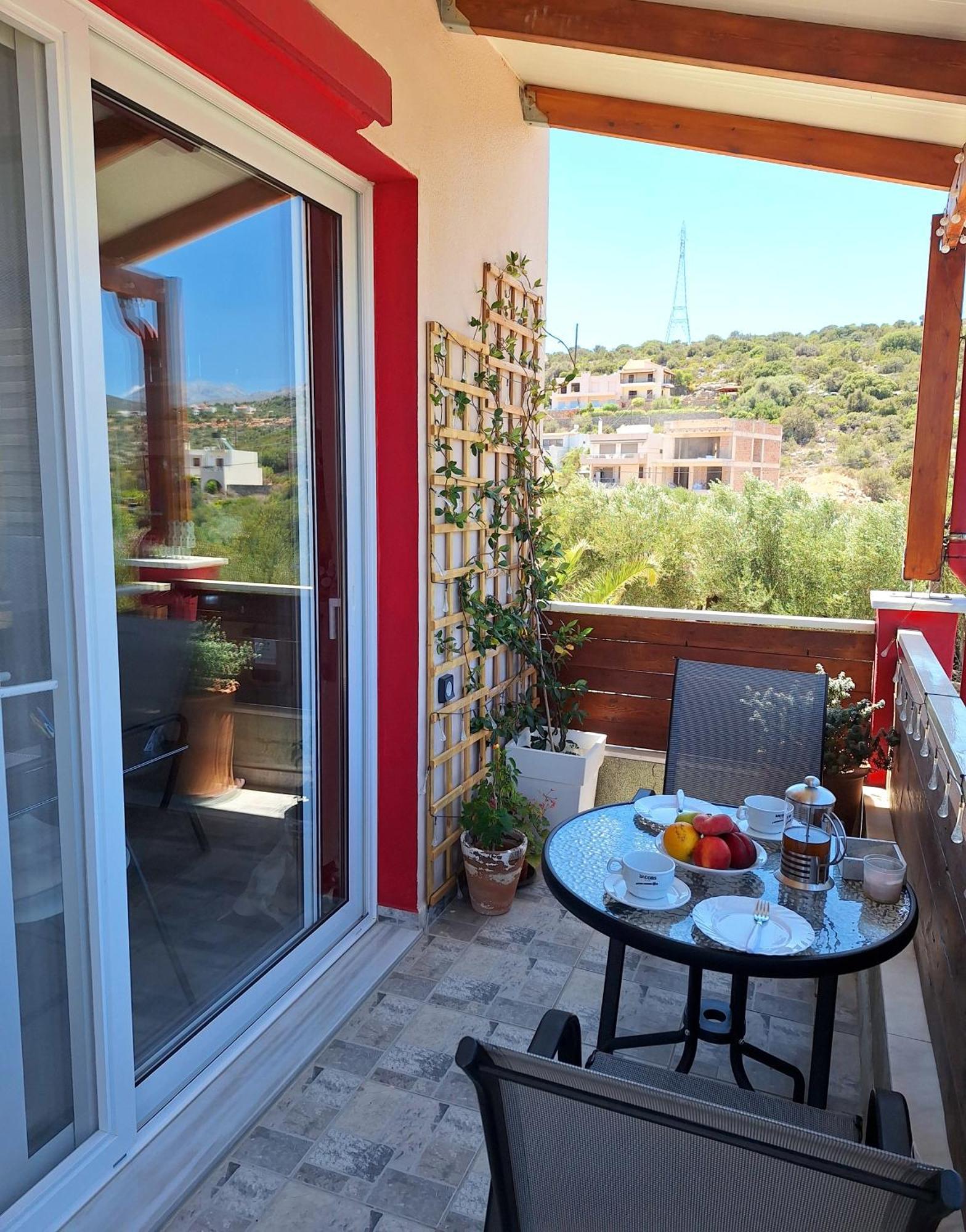 Allas, Guest Art Agios Nikolaos  Luaran gambar